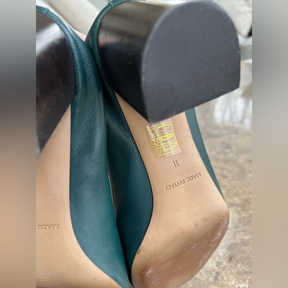 Everlane pumps. Green.  Size 11. Leather. Beautiful shoes! - Picture 6 of 8